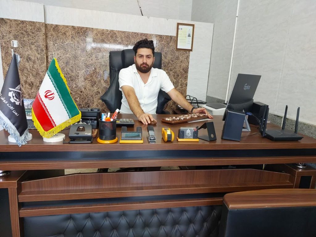 مهندس خوشکام